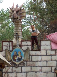 100_7846 TX Ren Fest