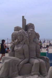 Sandfest-bus stop